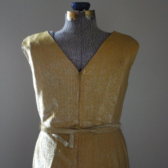 Shimmery gold cocktail dress w/double belt buckle - Picture 9 of 11